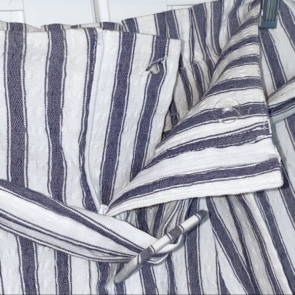 Urban Outfitters | George Blue Stripe Buckle High Waisted Shorts Small - Picture 8 of 12